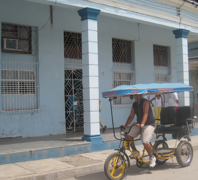 cuban transportation bici-taxi